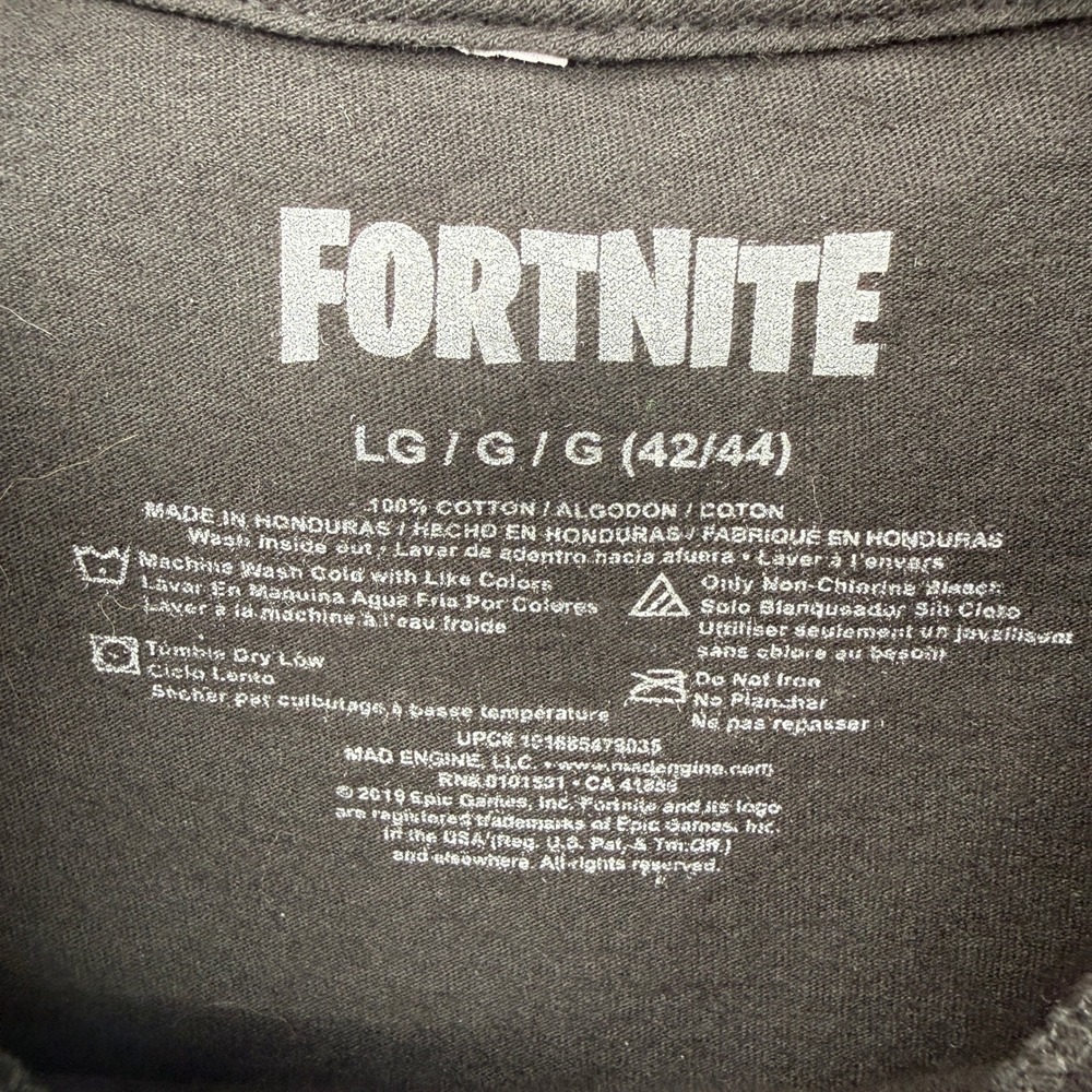Fortnite T-Shirt DJ Yonder Llama Graphic Mens Large Black Neon Gradient 2019 LG - Picture 4 of 7